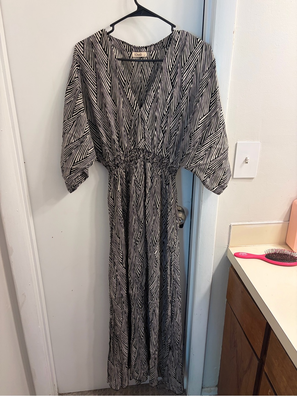 Geometric Black & White Maxi Dress with Elastic Waist
